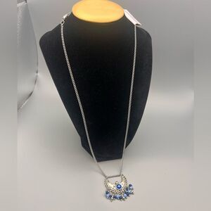 5/$25 Fashion Jewelry Silver Necklace with Blue Accents